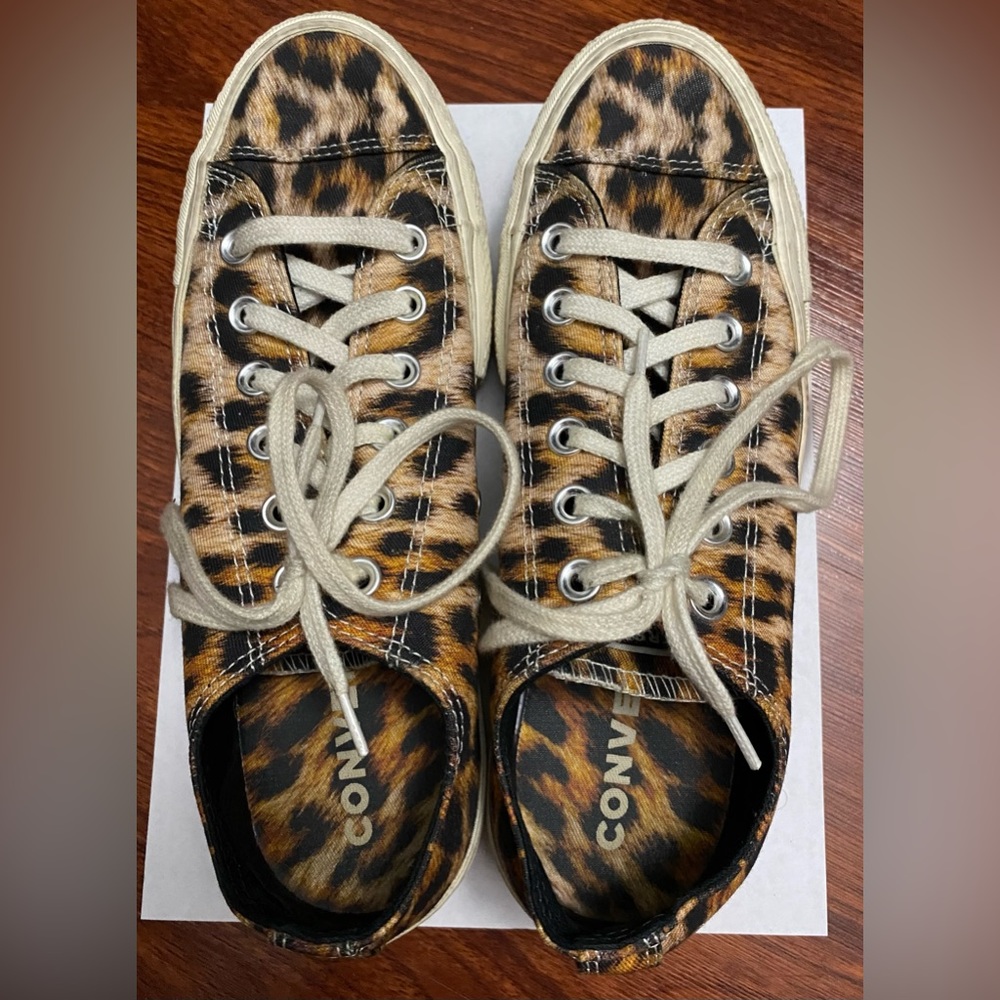 Converse Cheetah Printed Lift OX Platforms